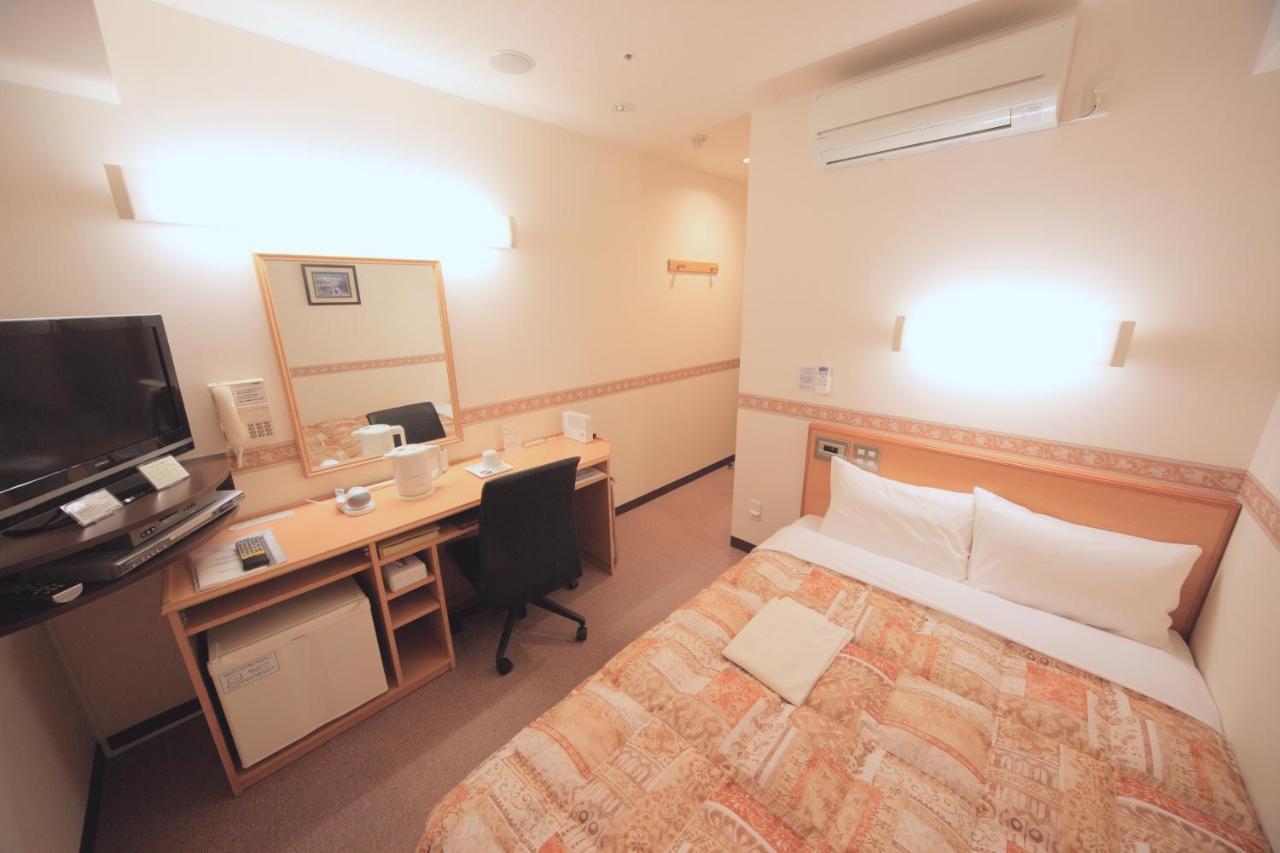 Life Inn Katsuta Station West Hitachinaka Bagian luar foto