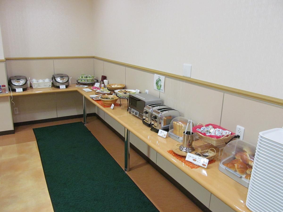 Life Inn Katsuta Station West Hitachinaka Bagian luar foto
